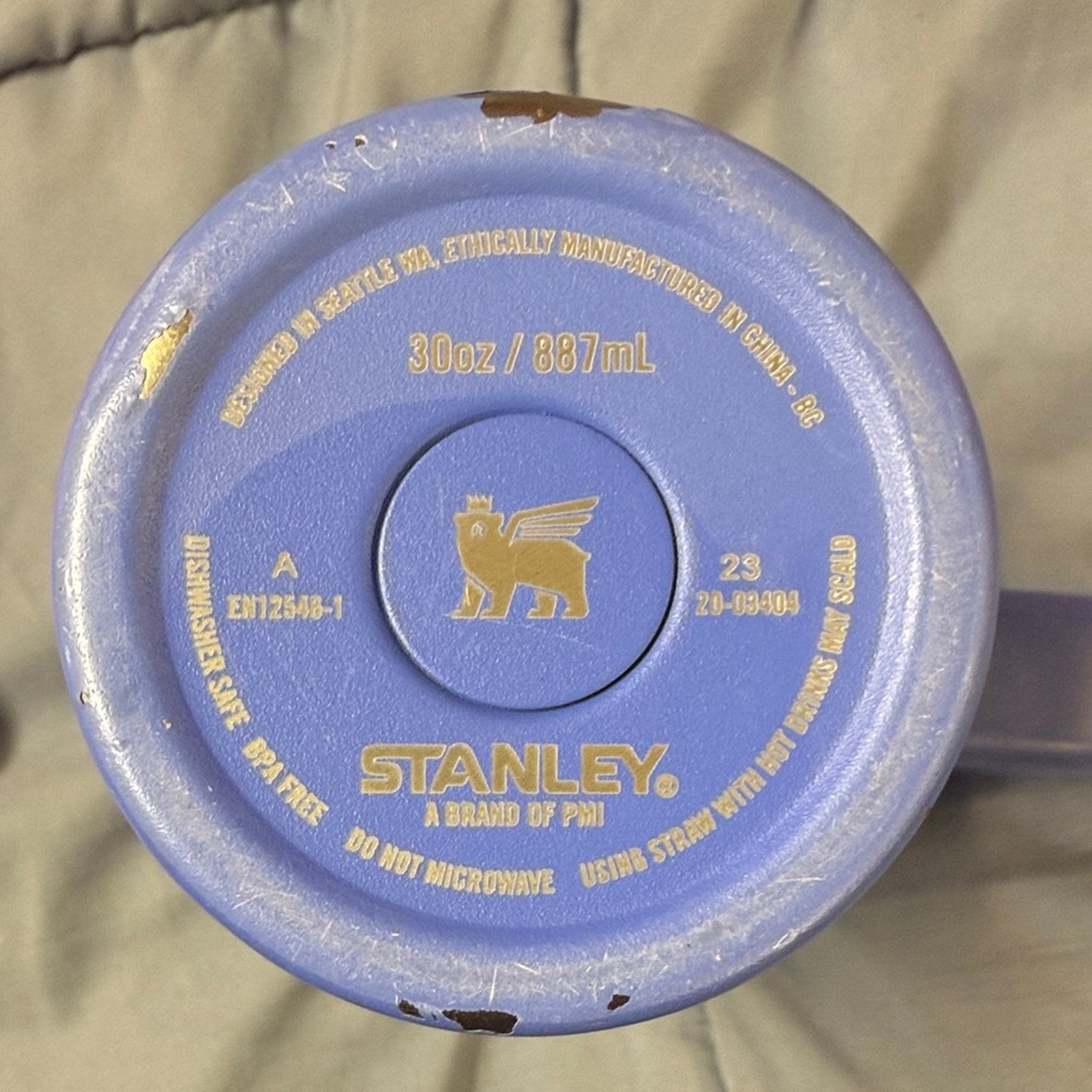 30 Oz Stanley Tumbler - Picture 9 of 10